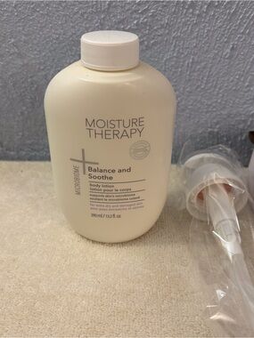 Avon Moisture Therapy Balance and Soothe Lotion - Cream White NEW 13.2 Fl oz
